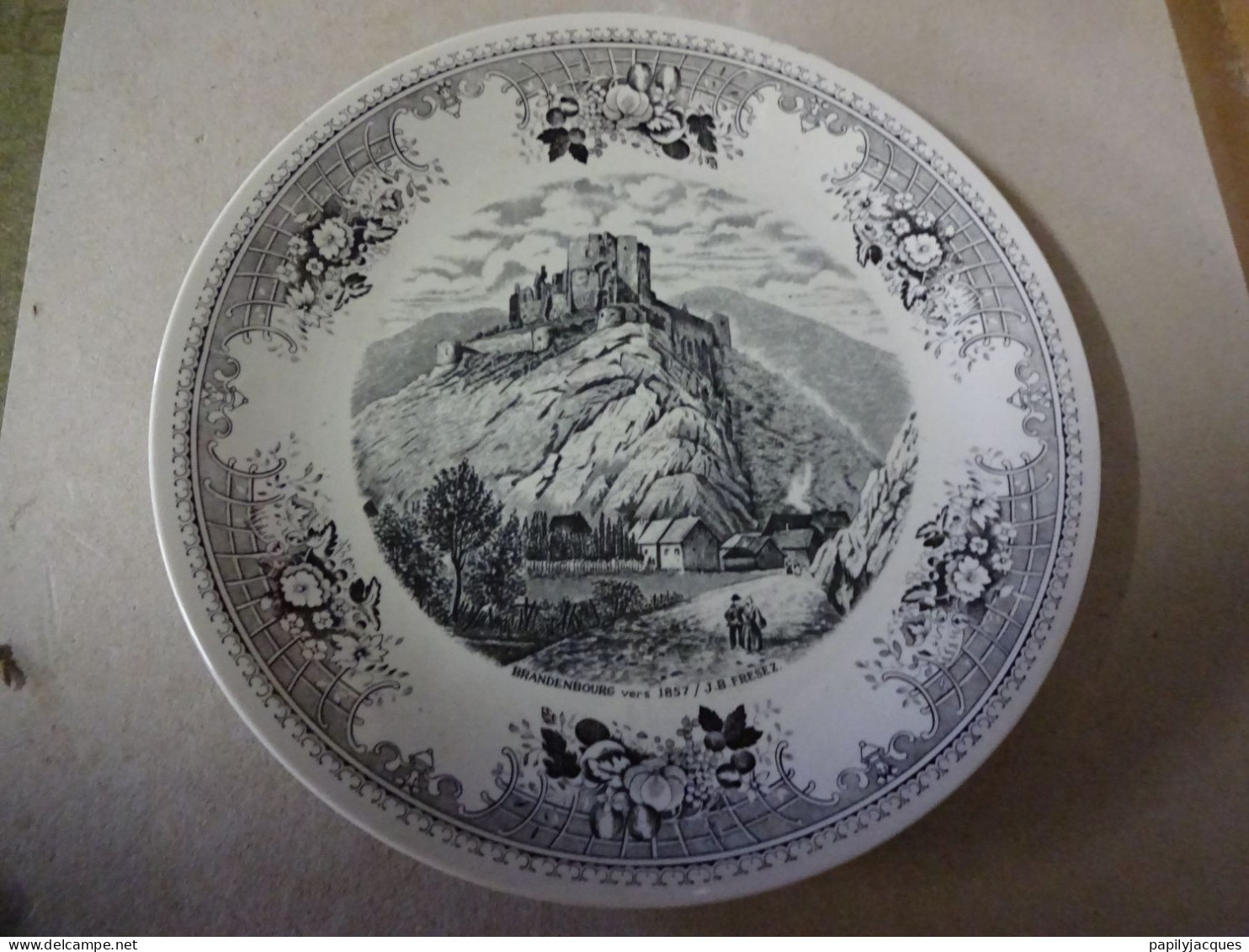 Luxembourg Assiette Decorative Villeroy Et Boch Septfontaine Brandenbourg - Villeroy/Boch (LUX)