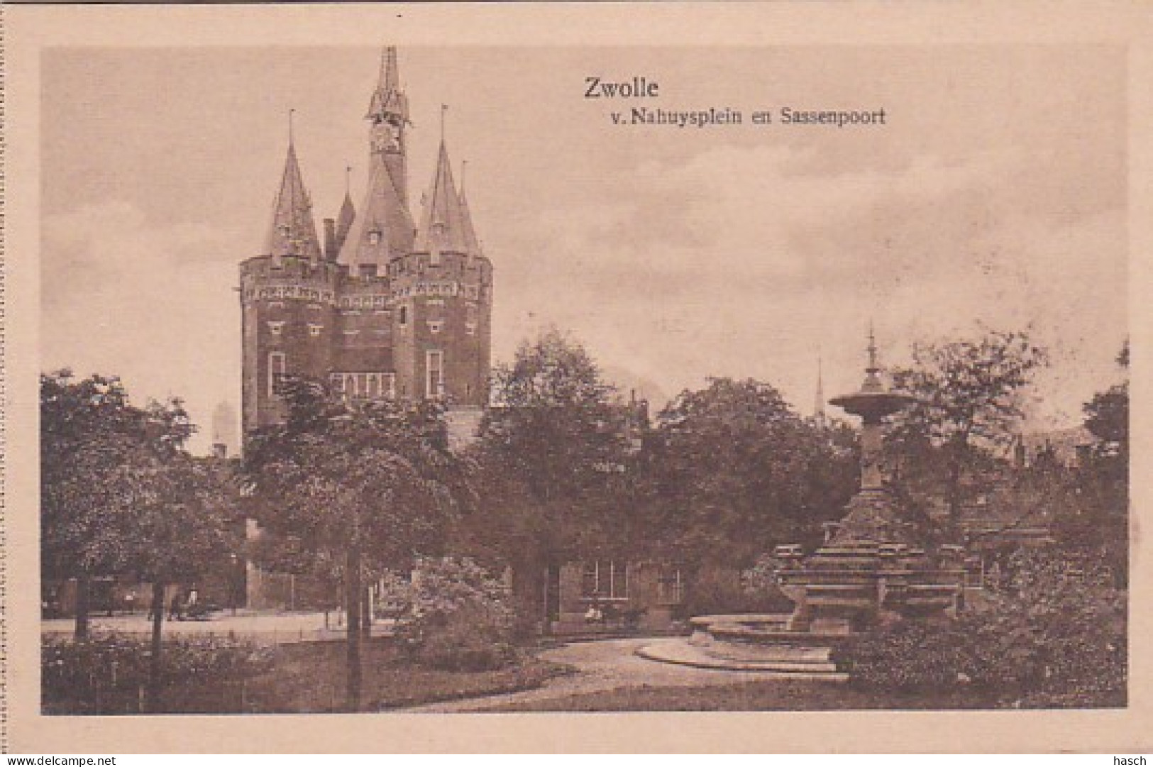 252244Zwolle, V. Nahuysplein En Sassenpoort. - Zwolle