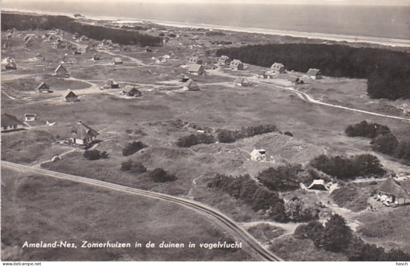 252718Ameland Nes, Zomerhuizen In De Duinen In Vogelvlucht. - Ameland