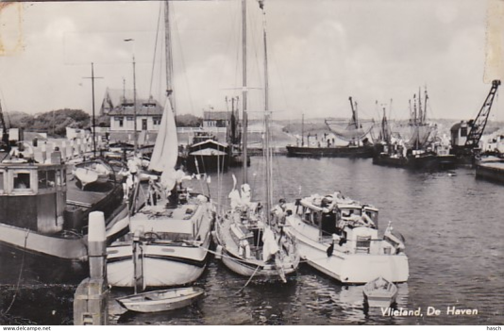 252791Vlieland, De Haven (plakband In De Hoeken) - Vlieland