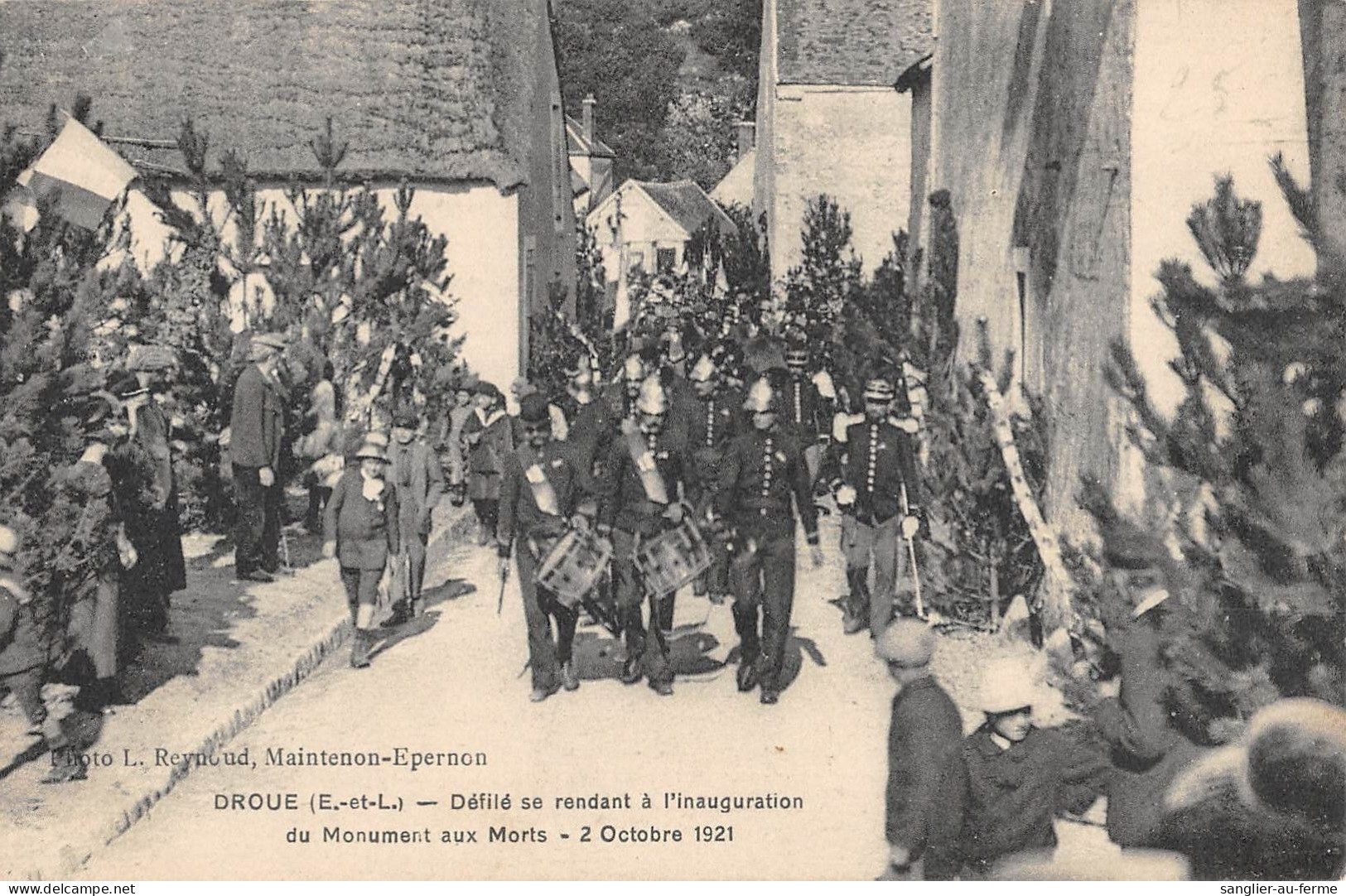 CPA 28 DROUE / DEFILE SE RENDANT A L'INAUGURATION DU MONUMENT AUX MORTS / 2 OCTOBRE 1921 - Other & Unclassified