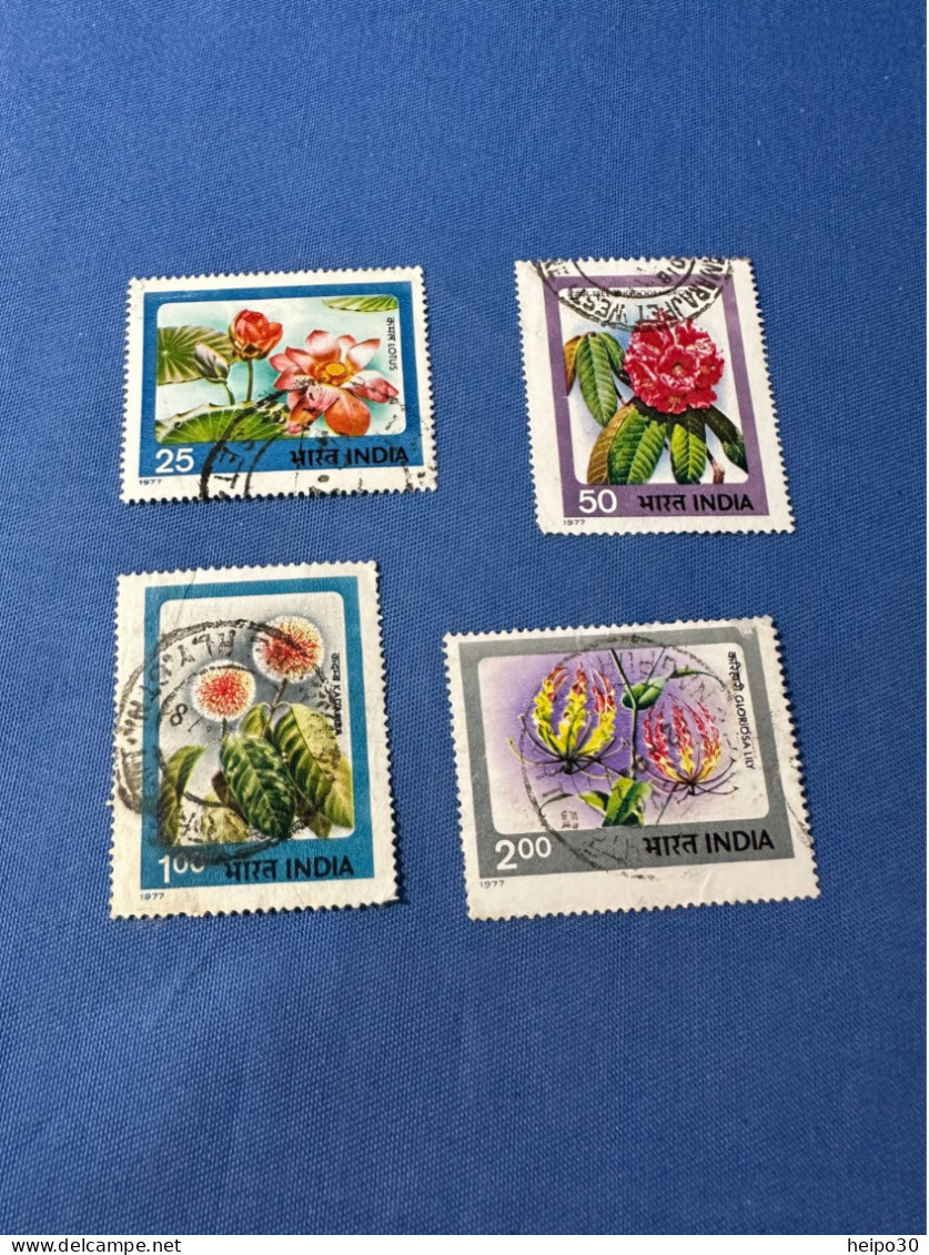 India 1977 Michel 722-725 Blüten - Usati