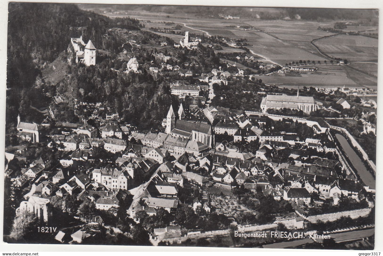 E4971) Burgenstadt FRIESACH In Kärnten  FLIEGERAUFNAHME  LUFTBILD S/W ALT - Friesach