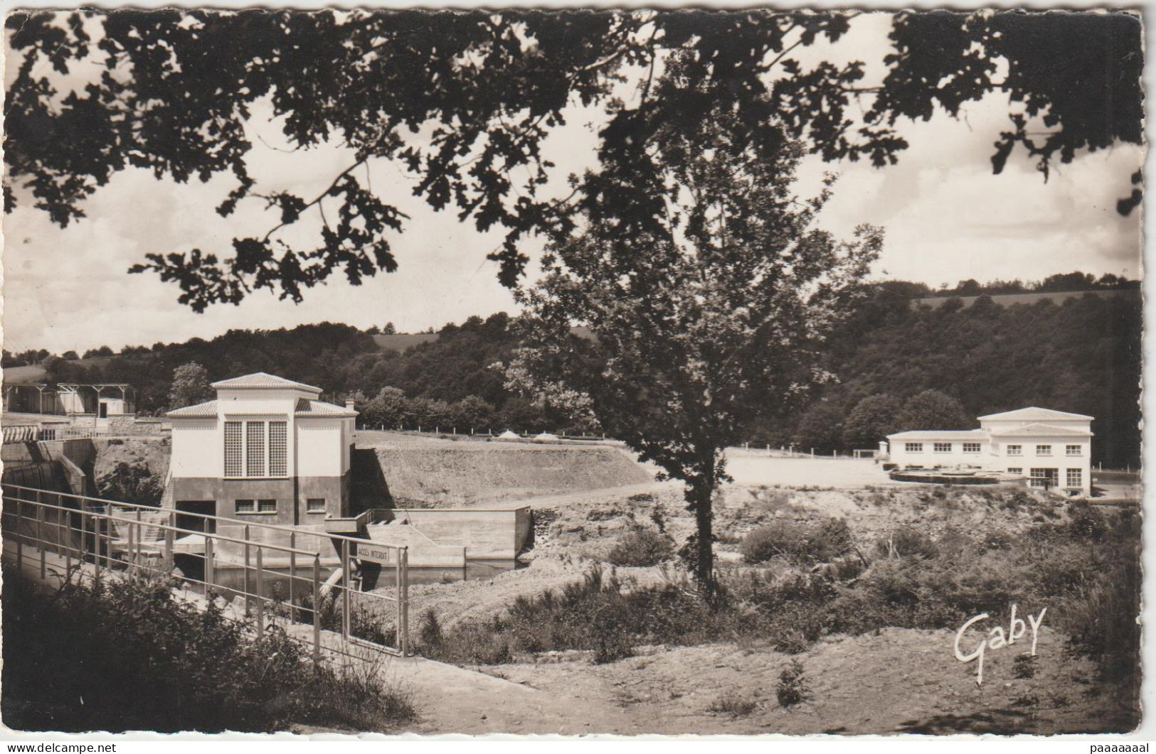 CHANTONNAY  LE BARRAGE DE L ANGLE GUIGNARD - Chantonnay