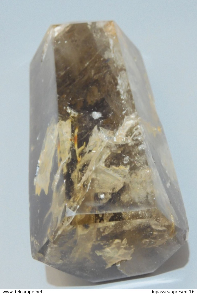 -ANCIEN OBELISQUE QUARTZ avec défauts d'origine collection MINERAUX ANCIENS     E