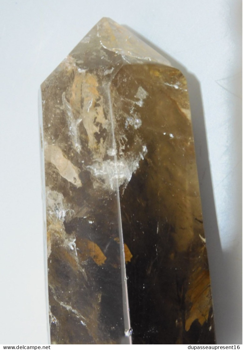 -ANCIEN OBELISQUE QUARTZ avec défauts d'origine collection MINERAUX ANCIENS     E