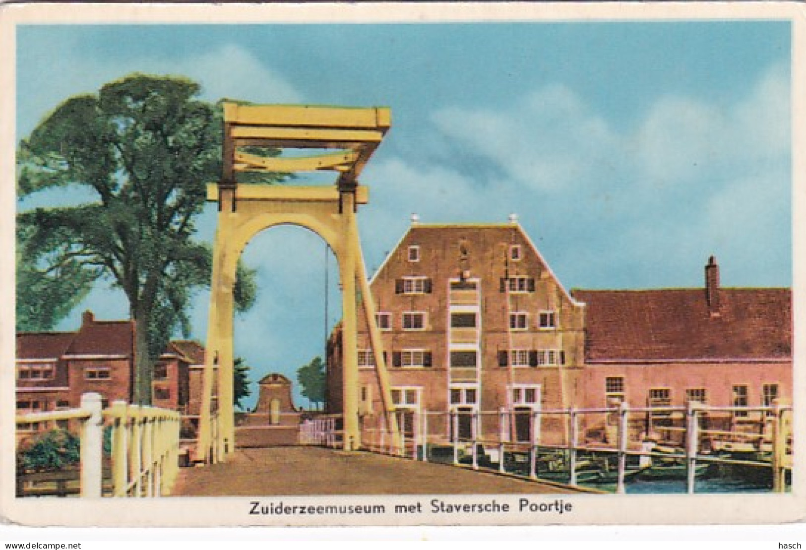 2566131Enkhuizen, Zuiderzeemuseum Met Staversche Poortje. (zie Hoeken) - Enkhuizen