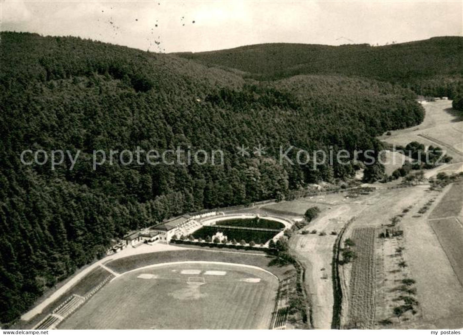 73698506 Michelstadt Stadion Mit Blick Zum Bundeslagerplatz Des CVJM Michelstadt - Michelstadt