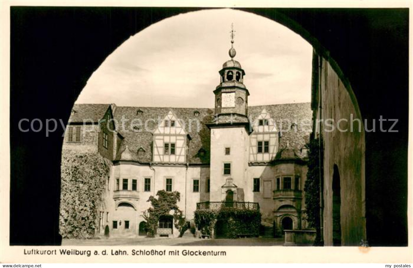 73697730 Weilburg Schlosshof Mit Glockenturm Weilburg - Weilburg