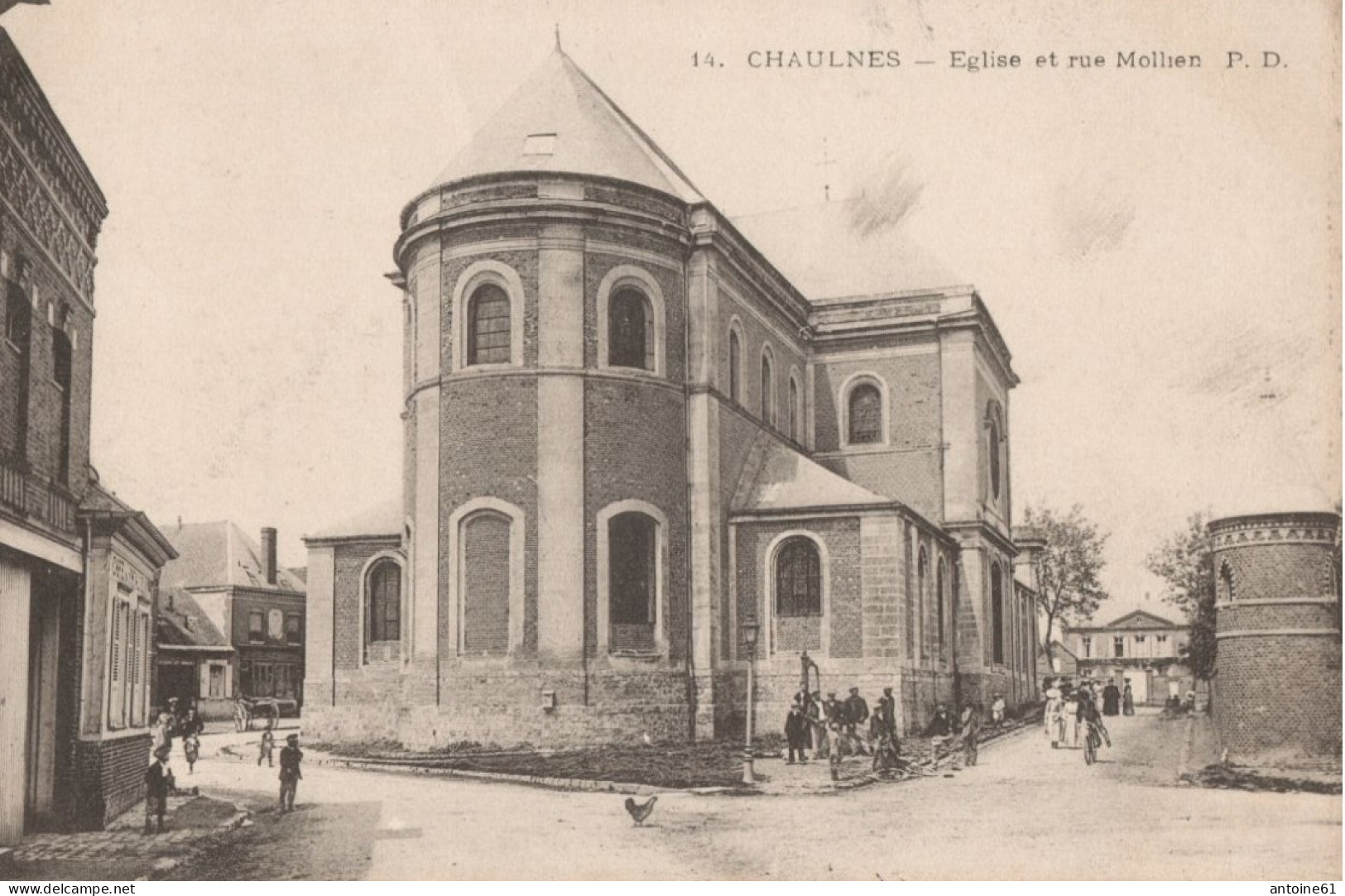 CHAULNES -- Eglise Et Rue Mollien - Chaulnes