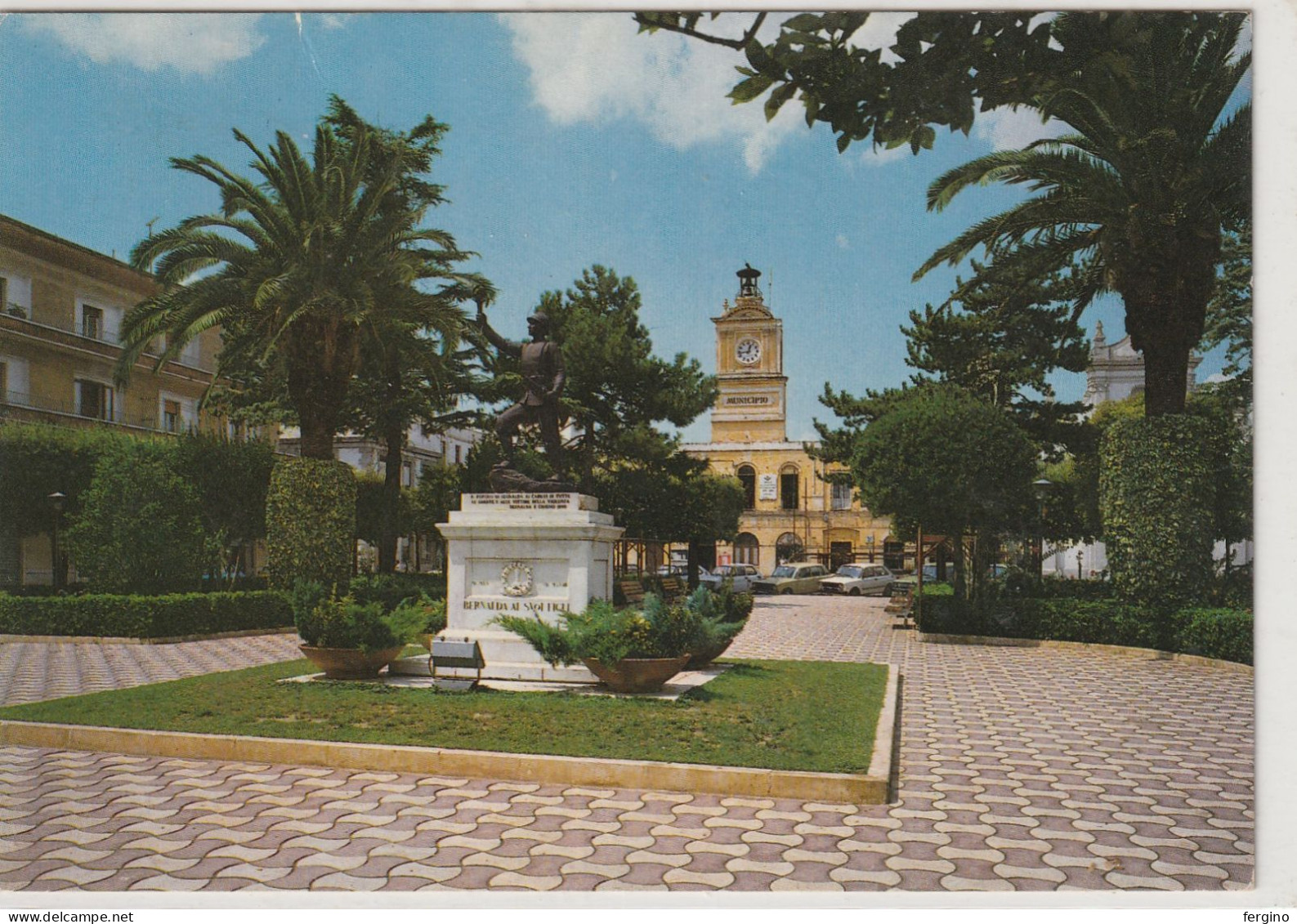 16/FG/24 - MATERA - BERNALDA : Piazza Municipio E Monumento Ai Caduti - Matera