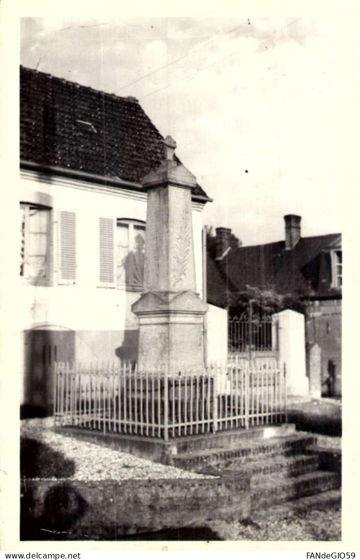 FILLIEVRES MONUMENT  ///  39 - Andere & Zonder Classificatie