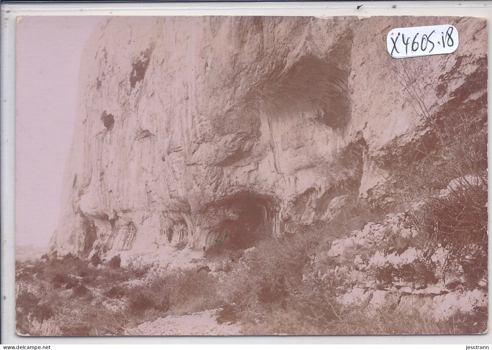 SAINT-SATUR- CARTE-PHOTO- LE ROCHER DE LION- ST-SATUR SE DISTINGUE EN RELIEF AU-DOS ET DANS UNE GLACE- - Saint-Satur