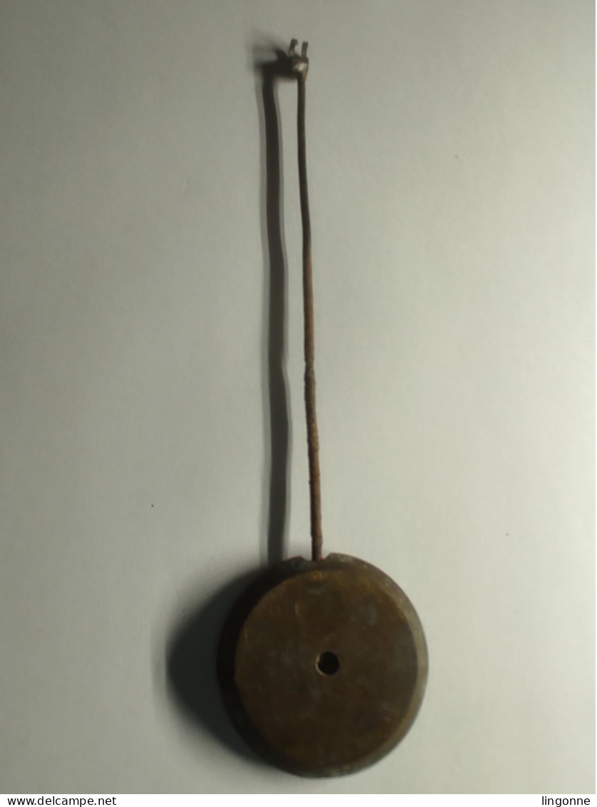 Ancien Balancier Pour Horloge Pendule Mouvement De Paris Marqué 3054 Long 17 Cm Poids 69 Grammes - Other & Unclassified