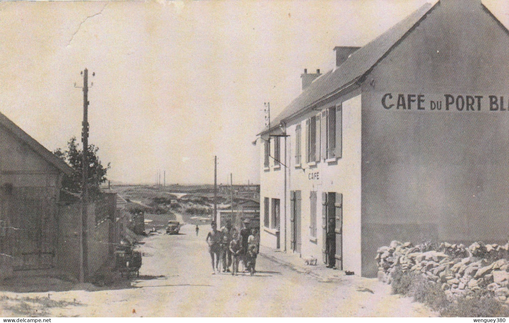 56 KERROCH   CAFE DU PORT BLANC   PHOTO CPA  Années 50    TB  PLAN  PAS COURANT - Ploemeur