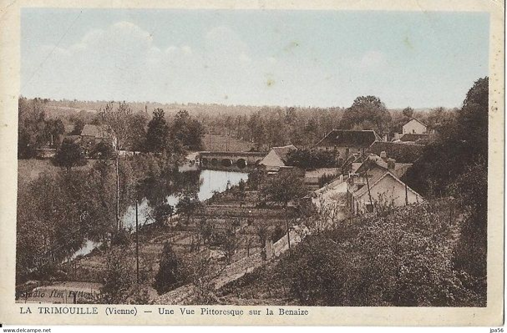 86 - LA TRIMOUILLE - Cpa - Une Vue Pittoresque Sur La Benaize - La Trimouille