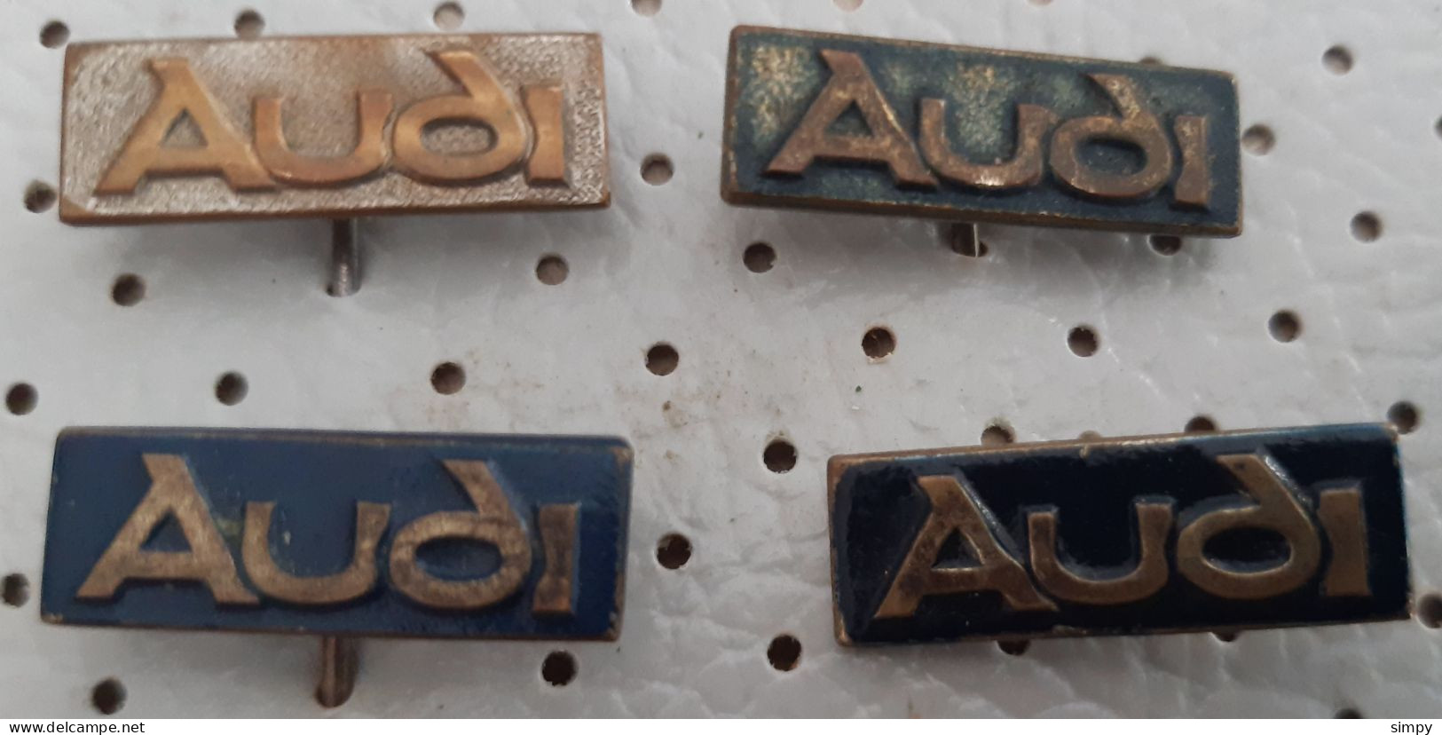 Audi  Car Logo Vintage Pins - Audi