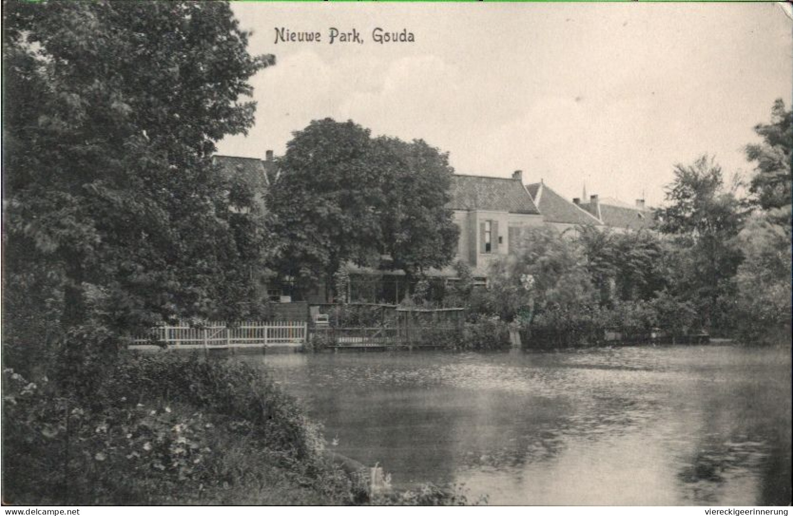 ! Alte Ansichtskarte Gouda, Park, Niederlande - Gouda