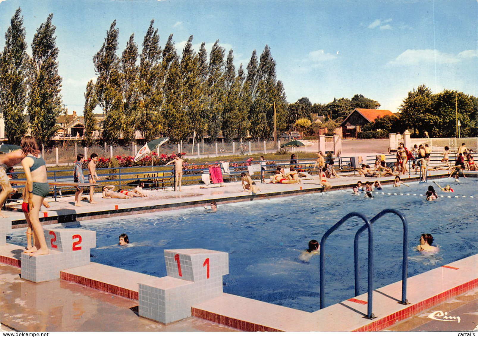 18-LES AIX D ANGILLON-LA PISCINE-N°614-C/0027 - Les Aix-d'Angillon