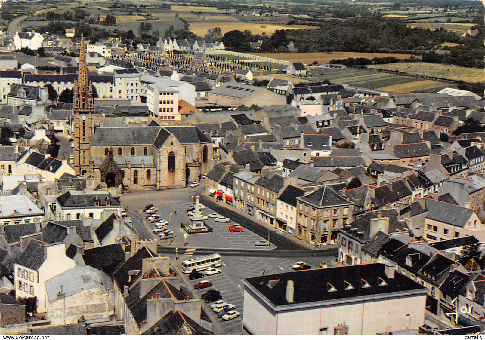 29-LANDIVISIAU-PLACE CENTRALE-N°616-A/0025 - Landivisiau