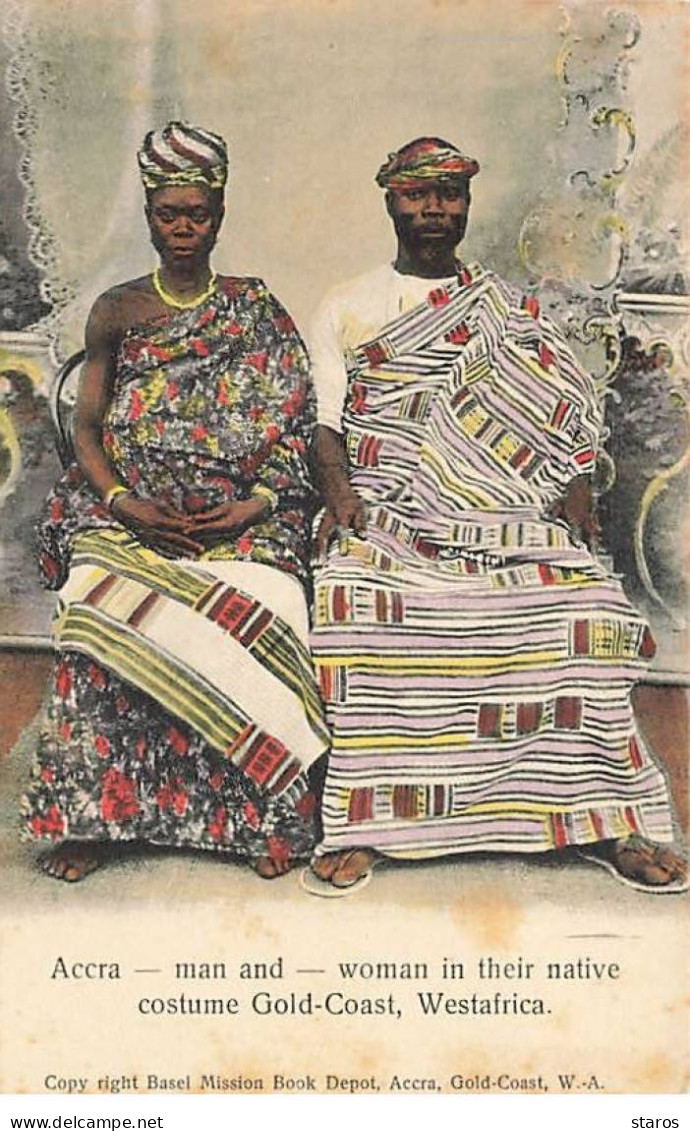 Ghana - ACCRA - Man And Woman In Their Native Costume Gold-Coast - Westafrica - Ghana - Gold Coast