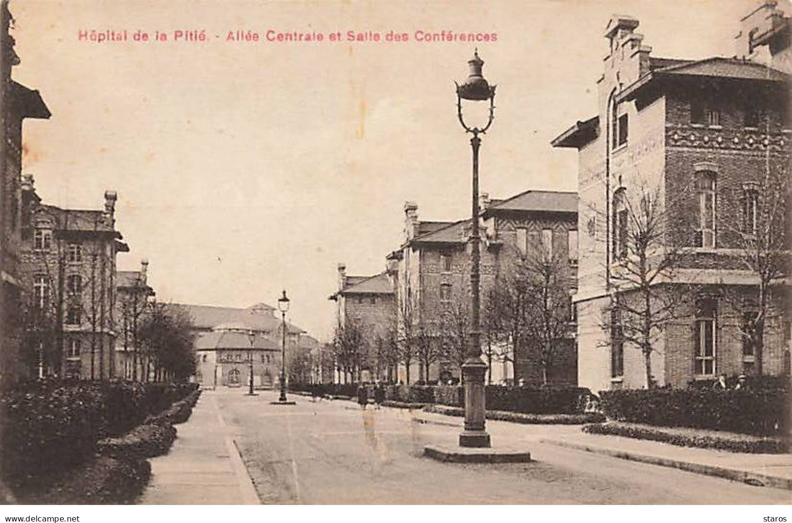 PARIS - Hôpital De La Pitié - Allée Centrale Et Salle Des Conférences - Santé, Hôpitaux