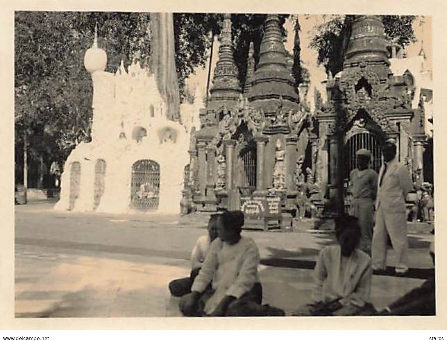 Photo - Myanmar - RANGOON - Birmanes En Prière - Format 11 X 8,5 Cm - Myanmar (Burma)
