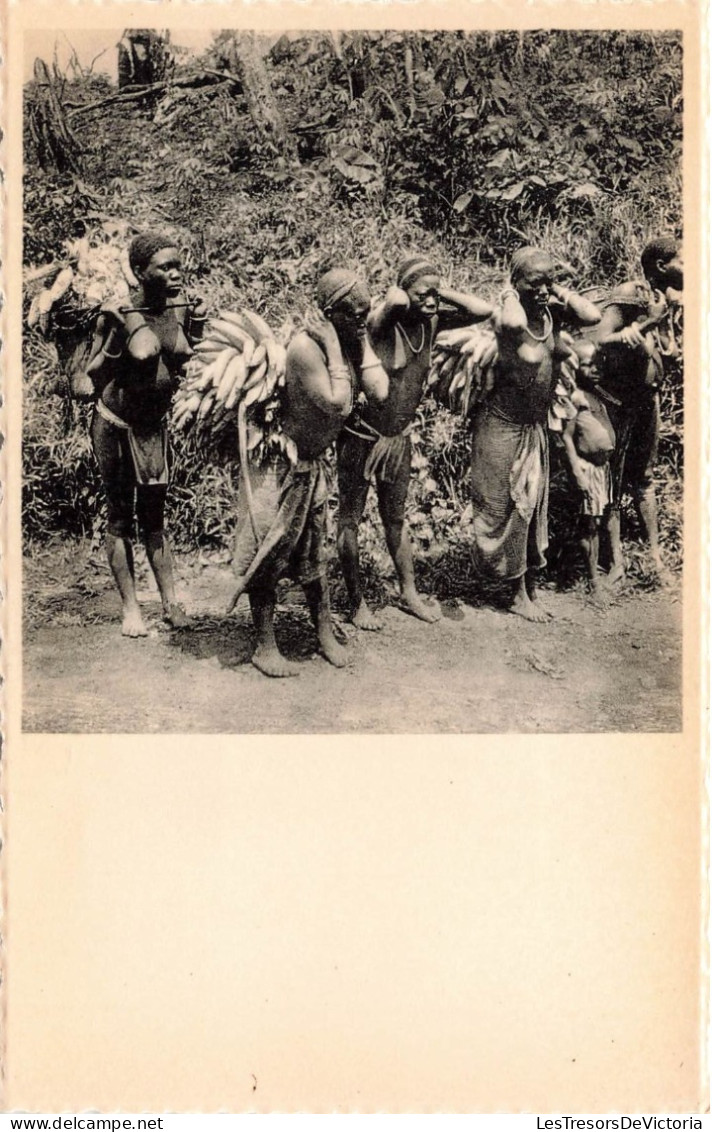 BURUNDI - Route Costermansville Kamituga - Porteuses De Bananes - Carte Postale Ancienne - Altri & Non Classificati