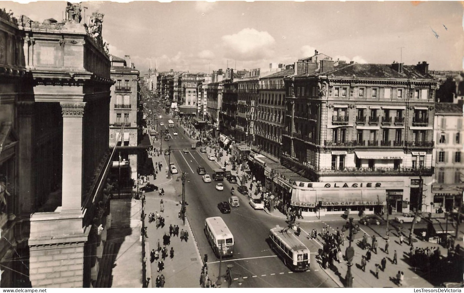 FRANCE - Marseille - Vue Générale De La Canebière - Une Rue - Des Maisons Aux Alentours - Animé - Carte Postale Ancienne - Canebière, Stadscentrum