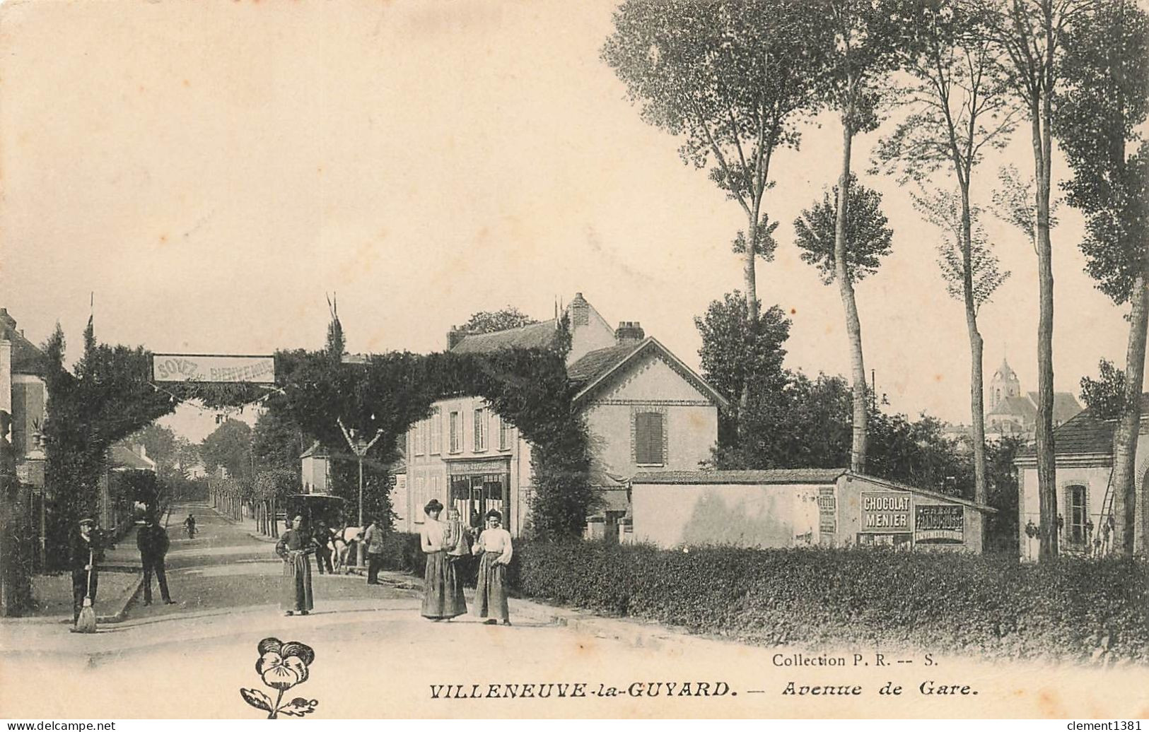 Villeneuve La Guyard Avenue De La Gare - Villeneuve-la-Guyard