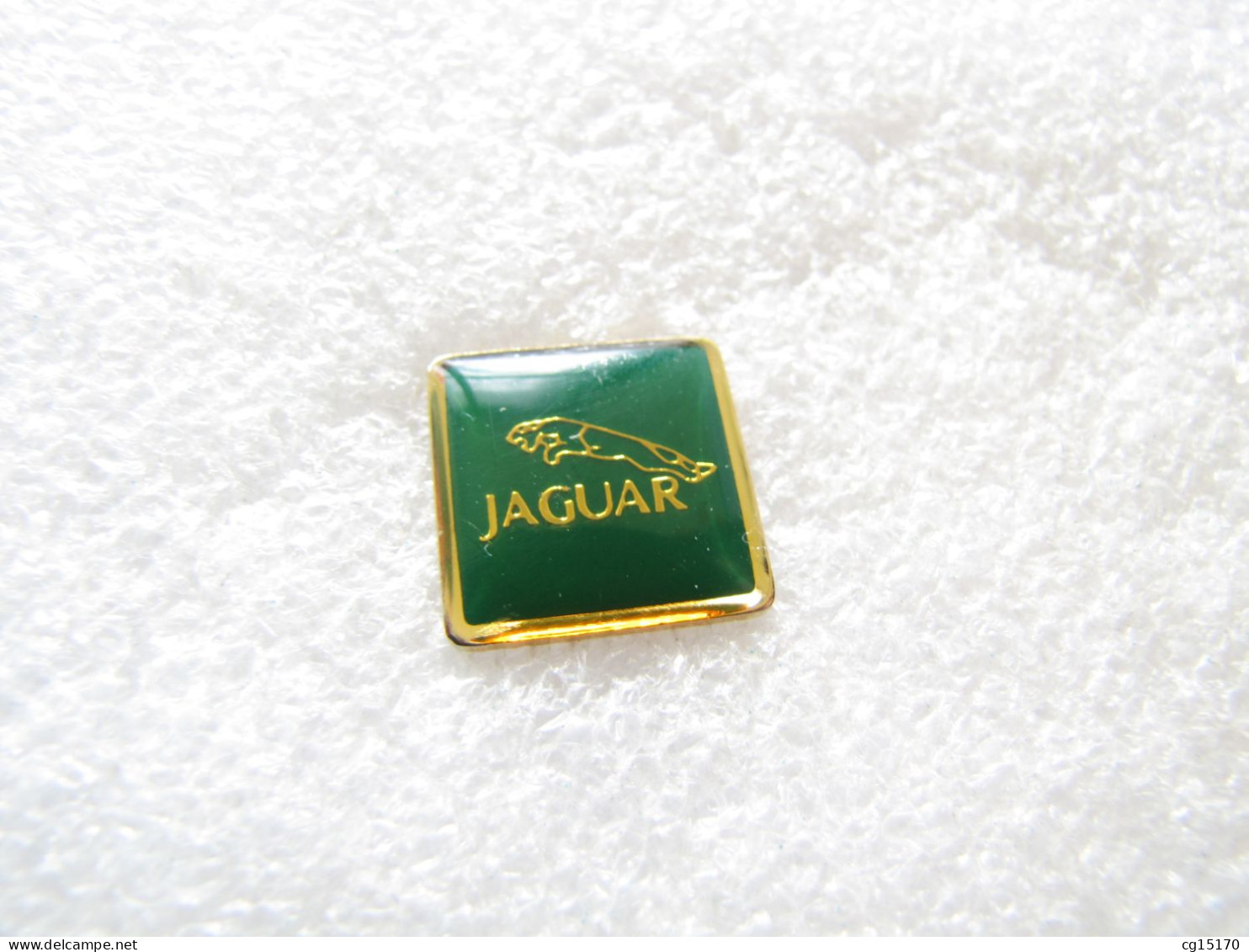 PIN'S    LOGO  JAGUAR - Jaguar