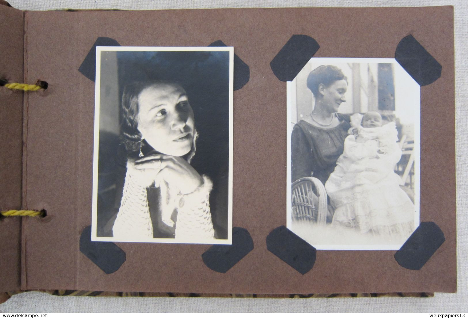 Petit album famille allemand 33 photos c.1920 jeune femme lapin poupée chiens militaire infirmières