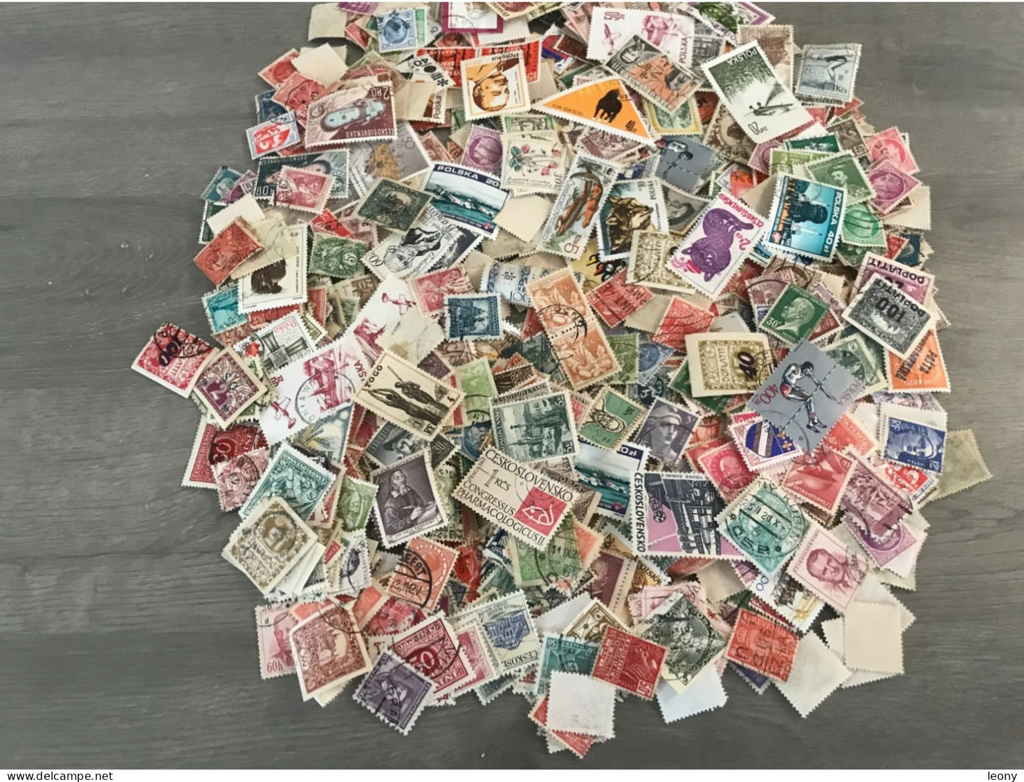 PLUSIEURS MILLIERS   De TIMBRES  De  FRANCE  Et   DIVERS PAYS  - NEUFS & OBLITERES - Quelques ENVELOPPES - Lots & Kiloware (mixtures) - Min. 1000 Stamps