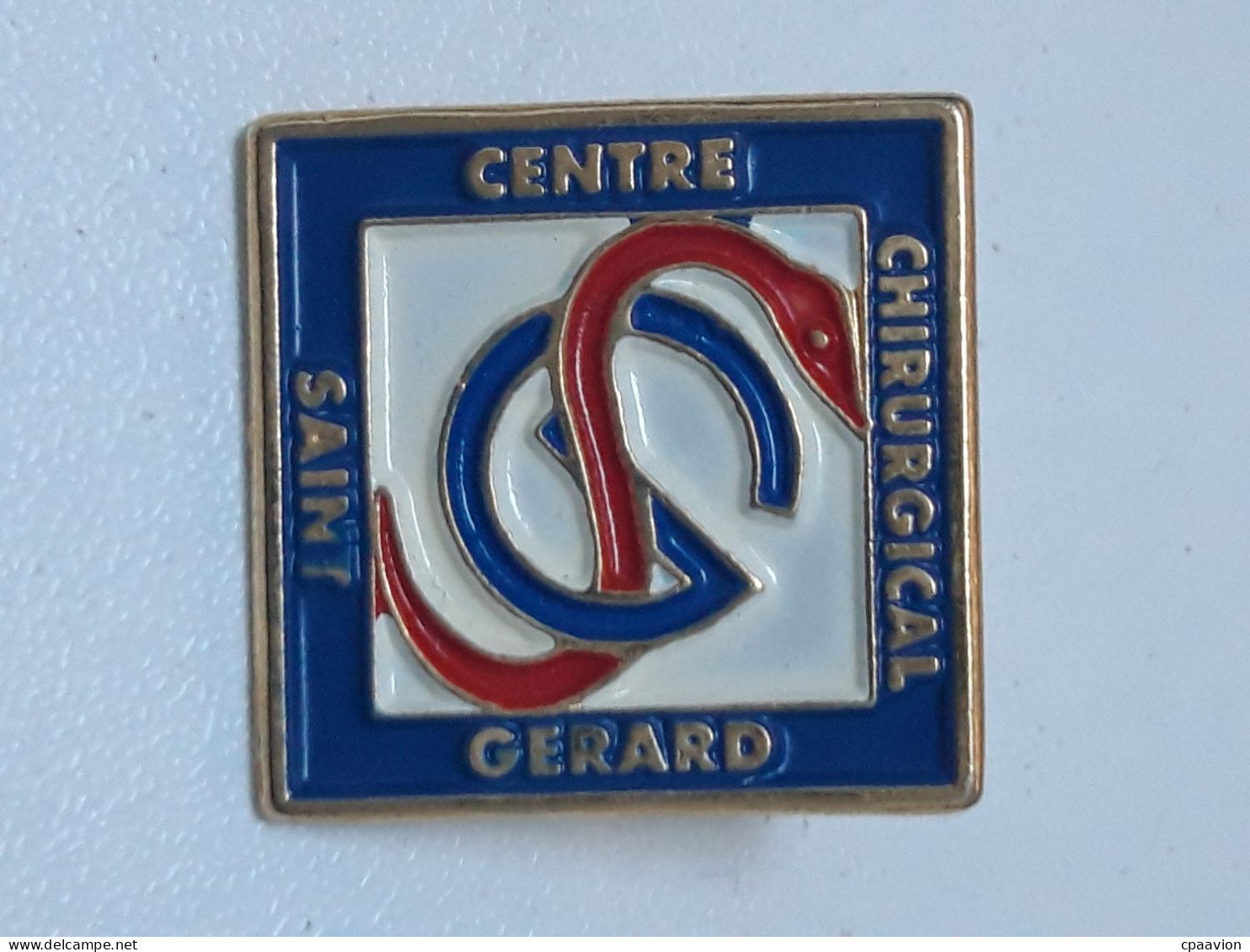 Pin's Centre Chirurgical Saint Gérard (Carpentras) - Medical