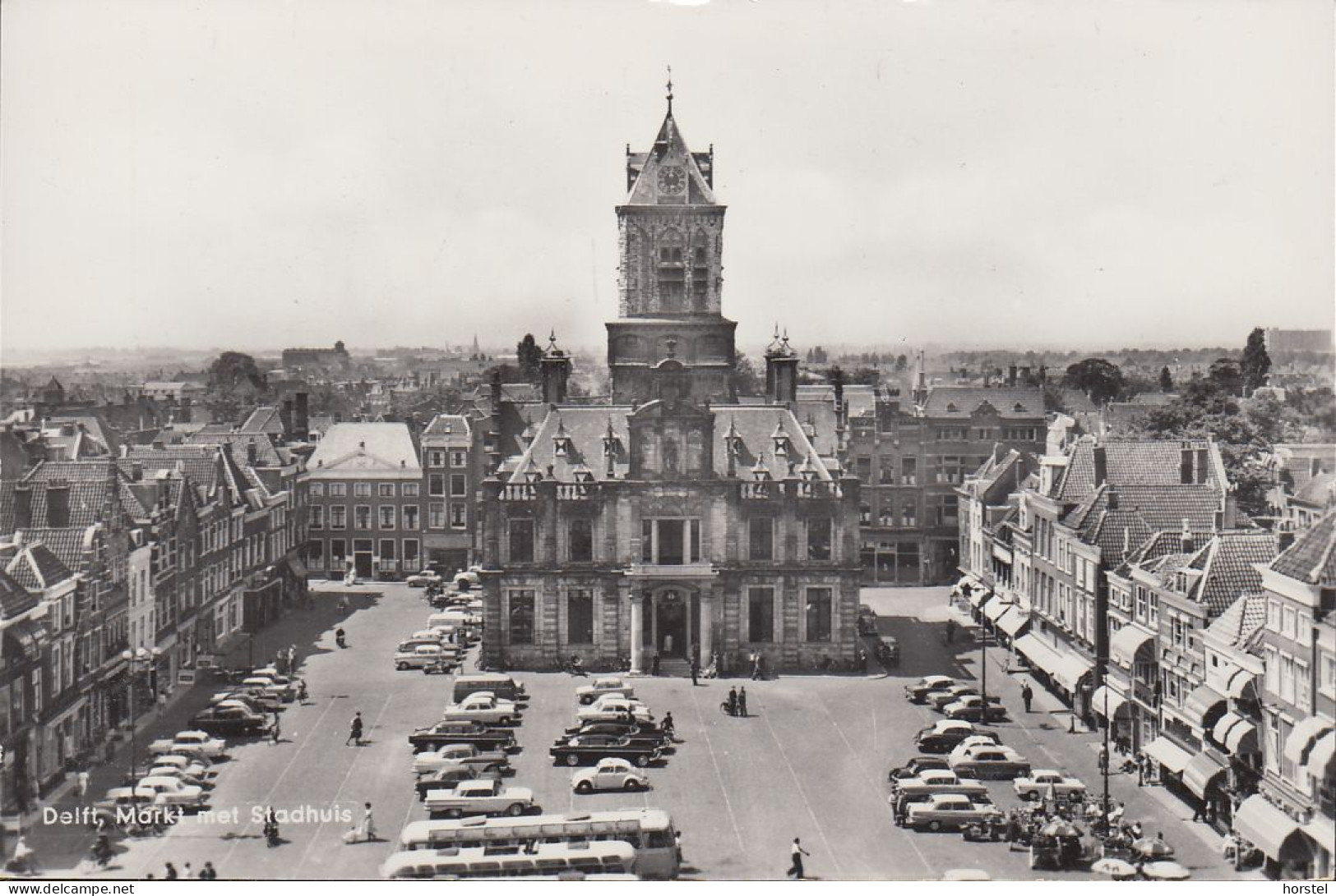 Netherland - Delft - Townhouse - Cars - VW Käfer - Opel Rekord P1 - US-car - Bus - Delft