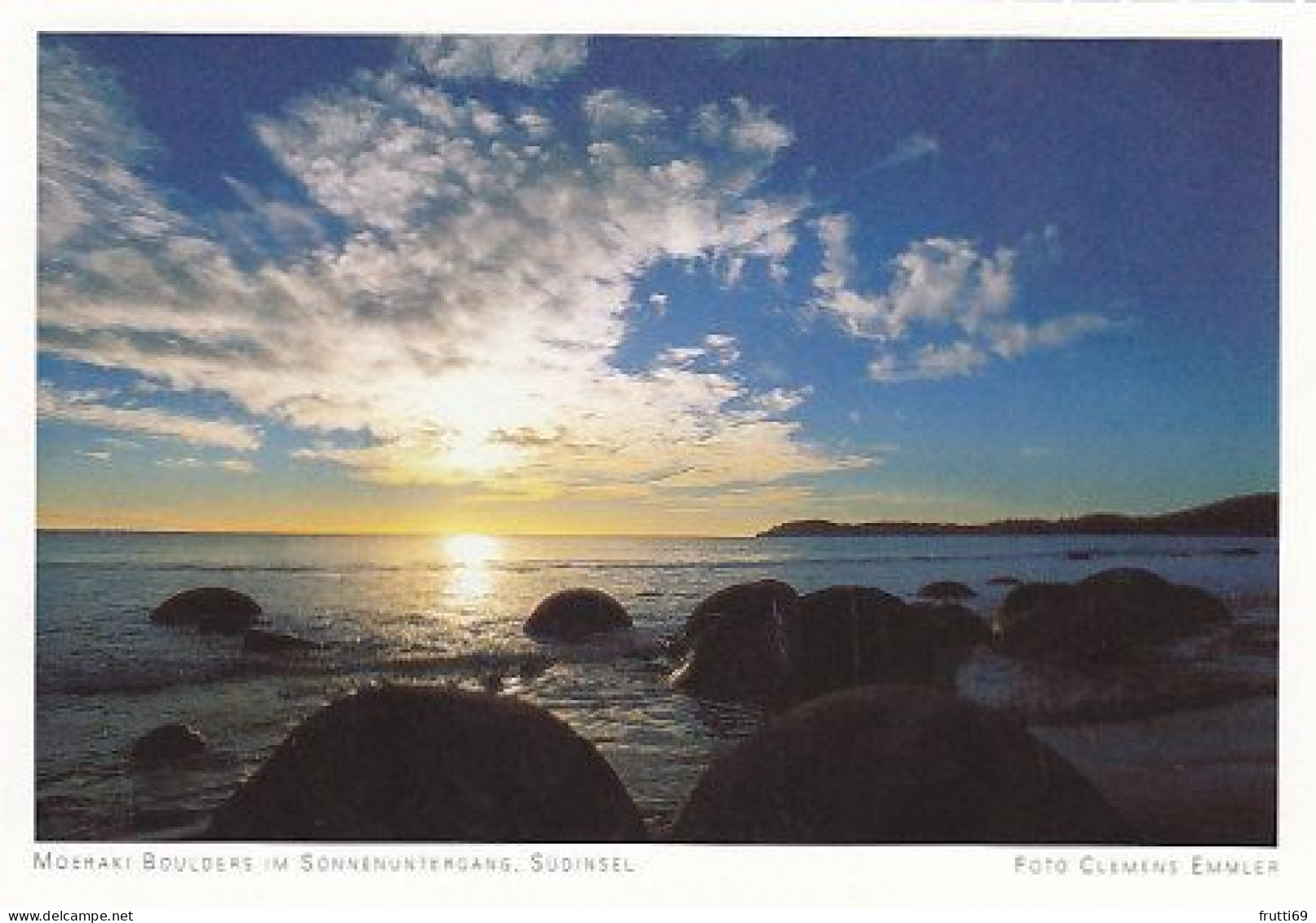 AK 205350 NEW ZEALAND - Moeraki Boulders Im Sonnenuntergang - Südinsel - Nouvelle-Zélande