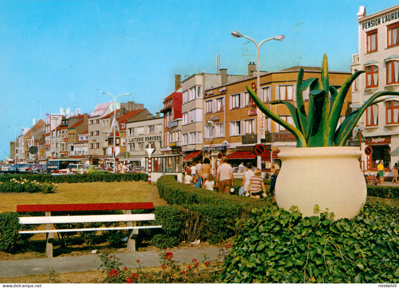 BREDENE-CENTRE-RUE DE LA CHAPELLE-PENSION L'AURORE-LAITERIE D'ANVERS-BIERE JUPILER - Bredene