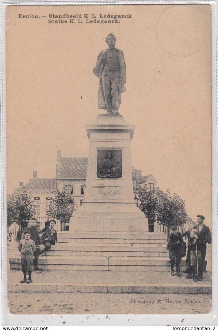 Eecloo. Standbeeld K.L. Ledeganck. * - Eeklo