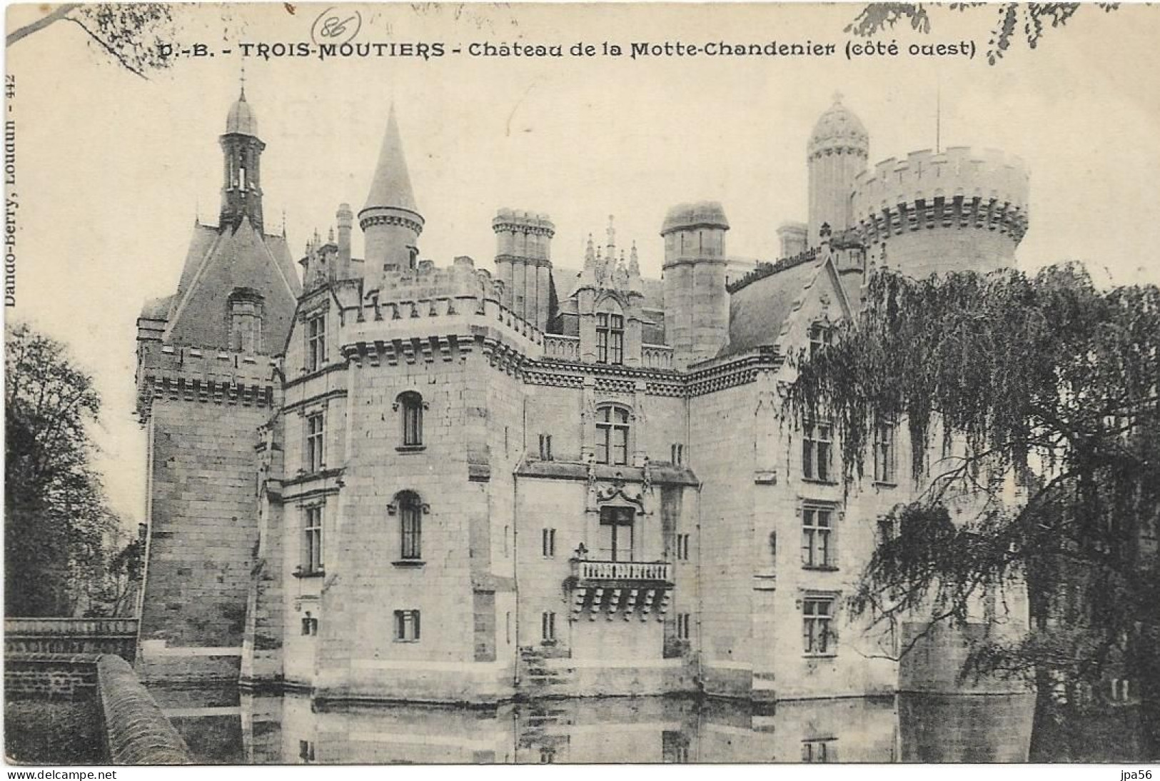 86 - LES TROIS-MOUTIERS - Cpa - Château De La Motte-Chandenier (côté Ouest) - Les Trois Moutiers