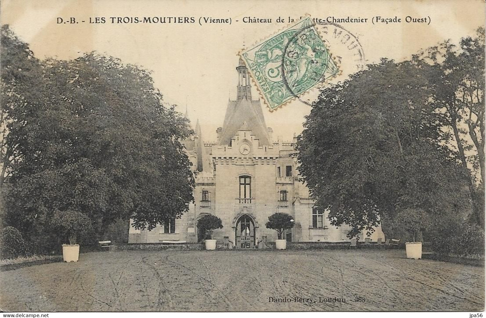 86 - LES TROIS-MOUTIERS - Cpa - Château De La Motte-Chandenier (façade Ouest) - Les Trois Moutiers
