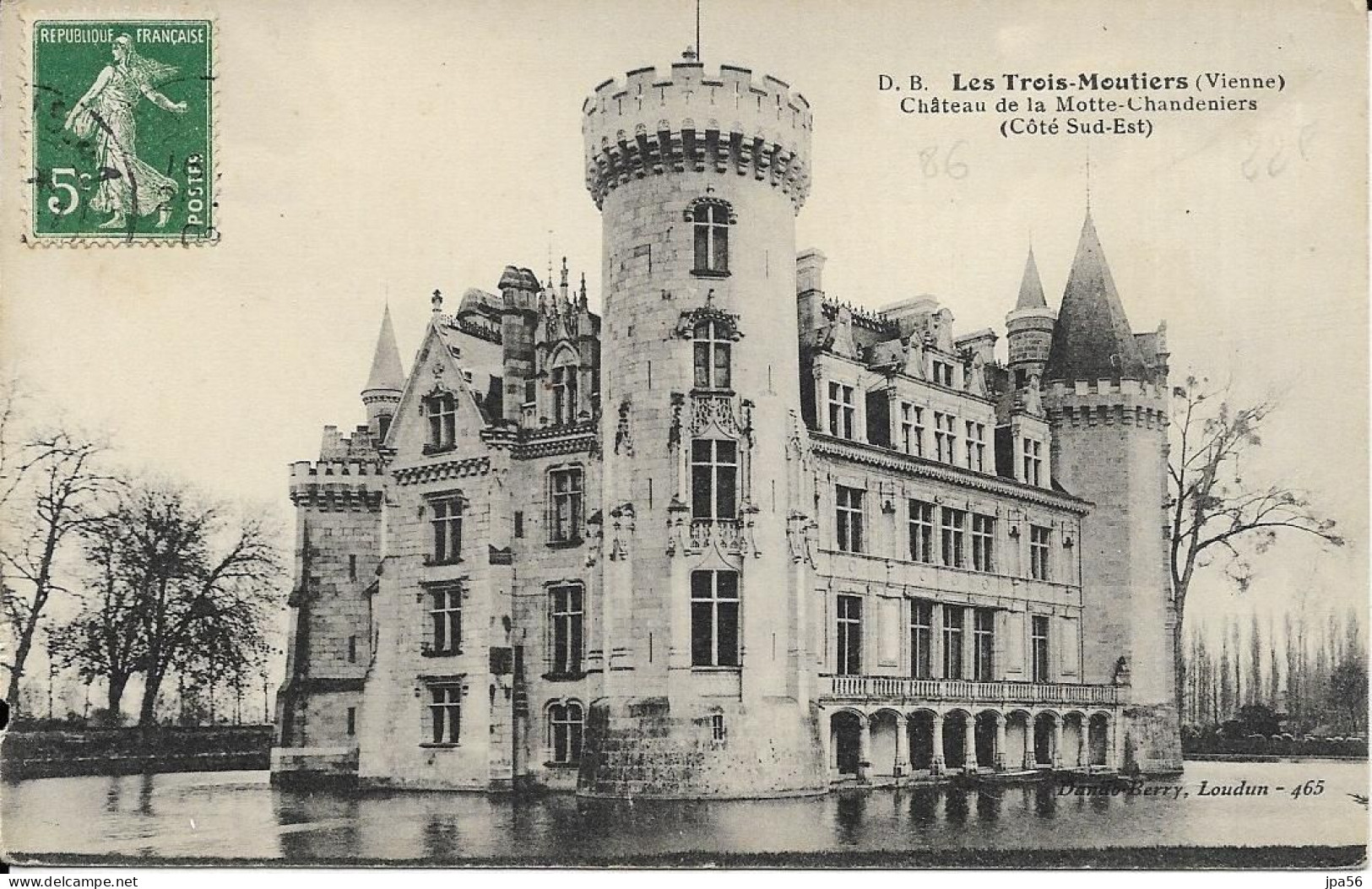 86 - LES TROIS-MOUTIERS - Cpa - Château De La Motte-Chandeniers (côté Sud-est) - Les Trois Moutiers