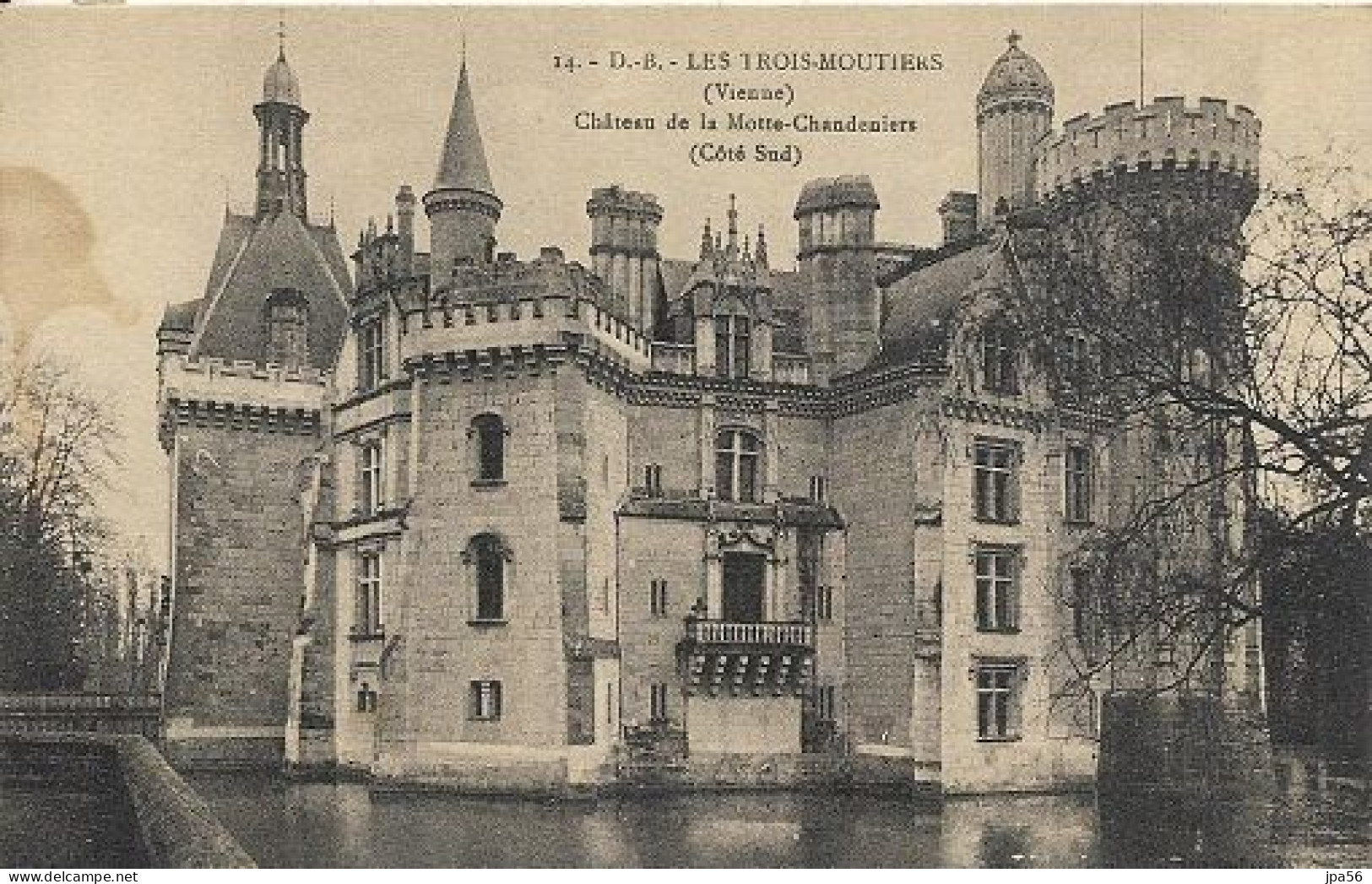86 - LES TROIS-MOUTIERS - Cpa - Château De La Motte-Chandeniers (côté Sud) - Les Trois Moutiers