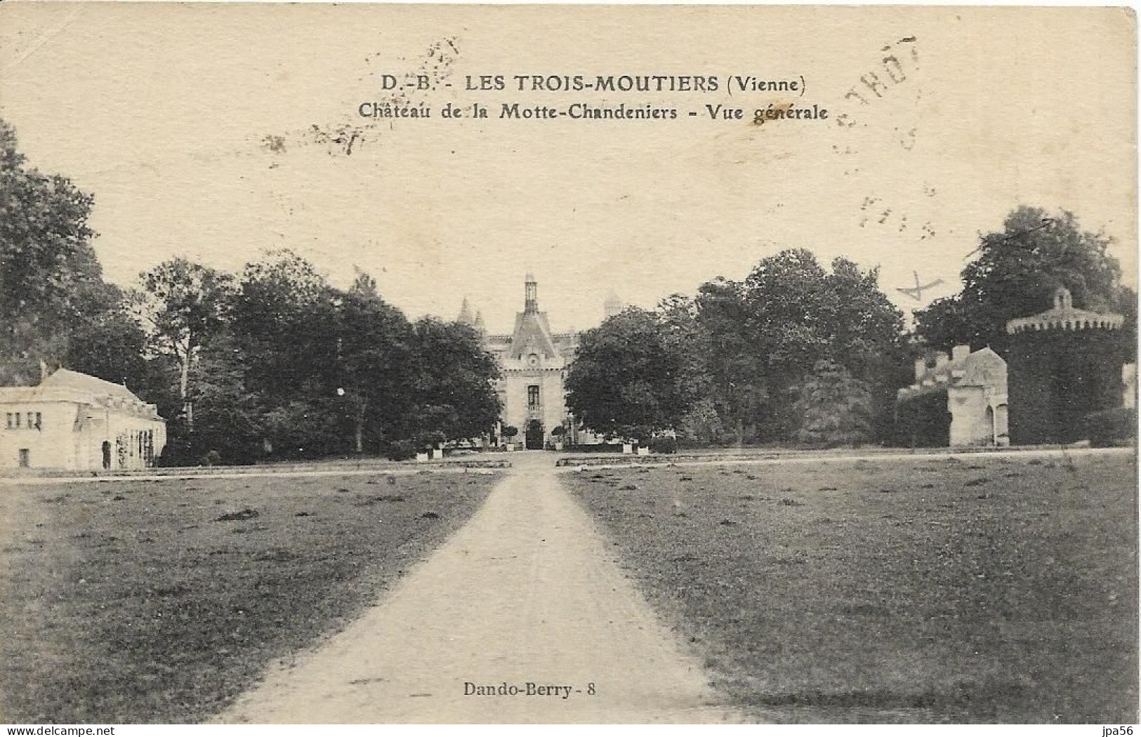 86 - LES TROIS-MOUTIERS - Cpa - Château De La Motte-Chandeniers - Vue Générale - Les Trois Moutiers