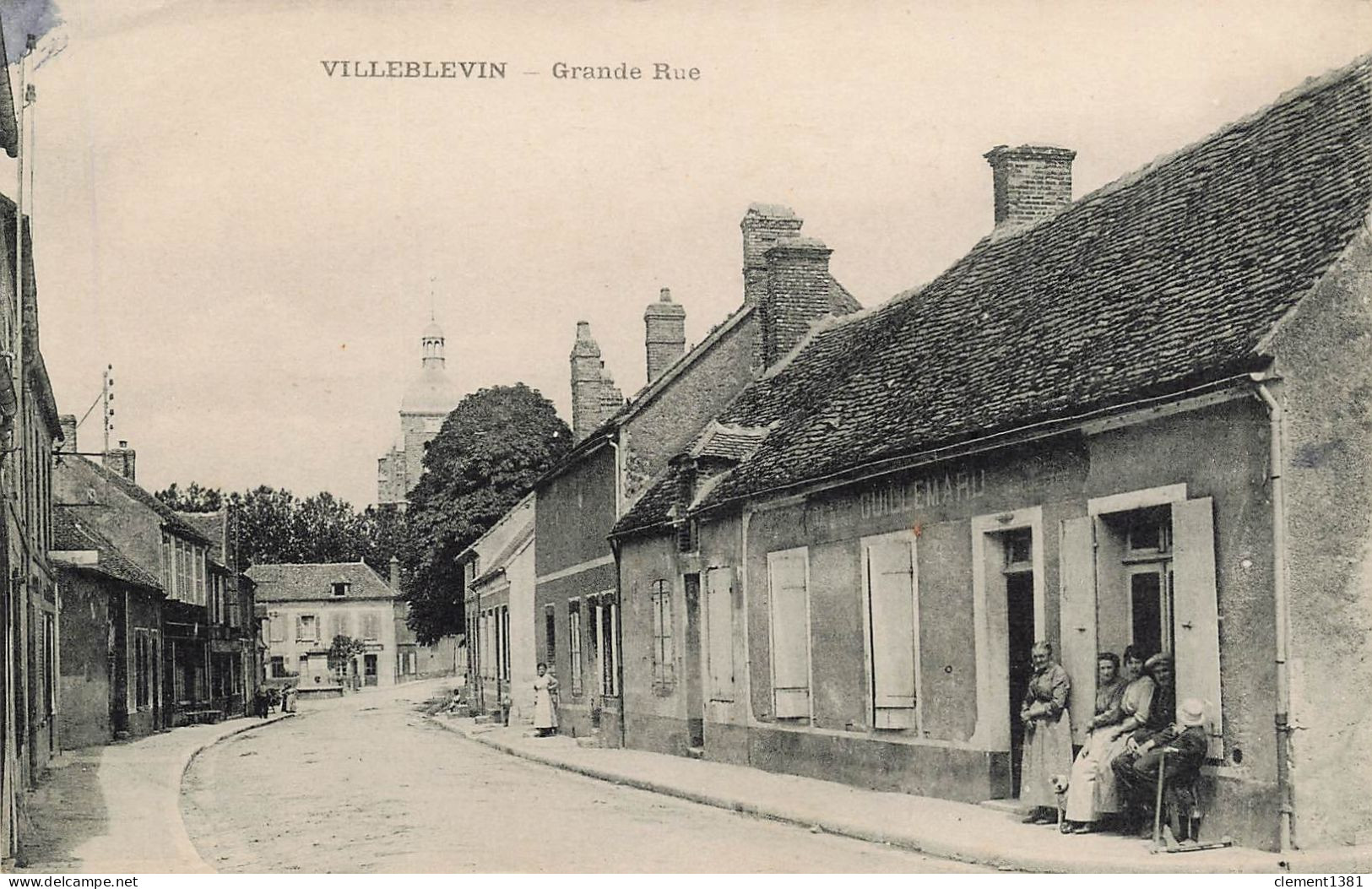 Villeblevin Grande Rue - Villeblevin