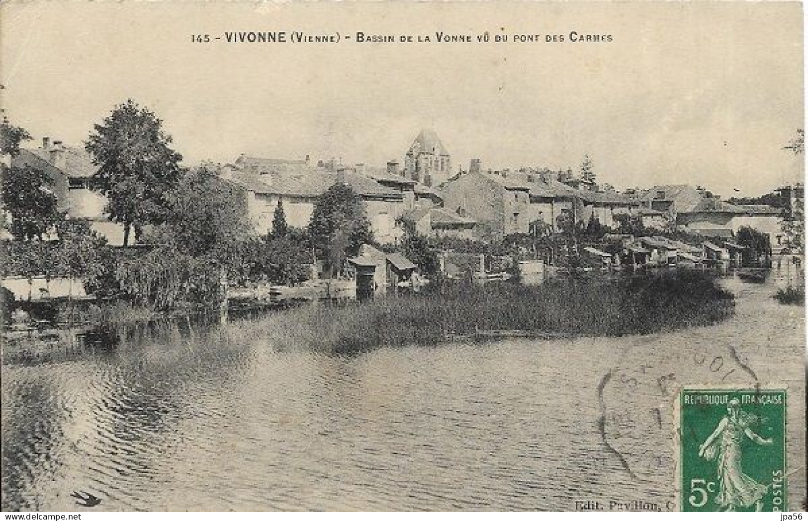 86 - VIVONNE - 2 Cpa - Le Château De Bonnevaux, Bassin De La Vonne Et Du Pont Des Carmes - Vivonne