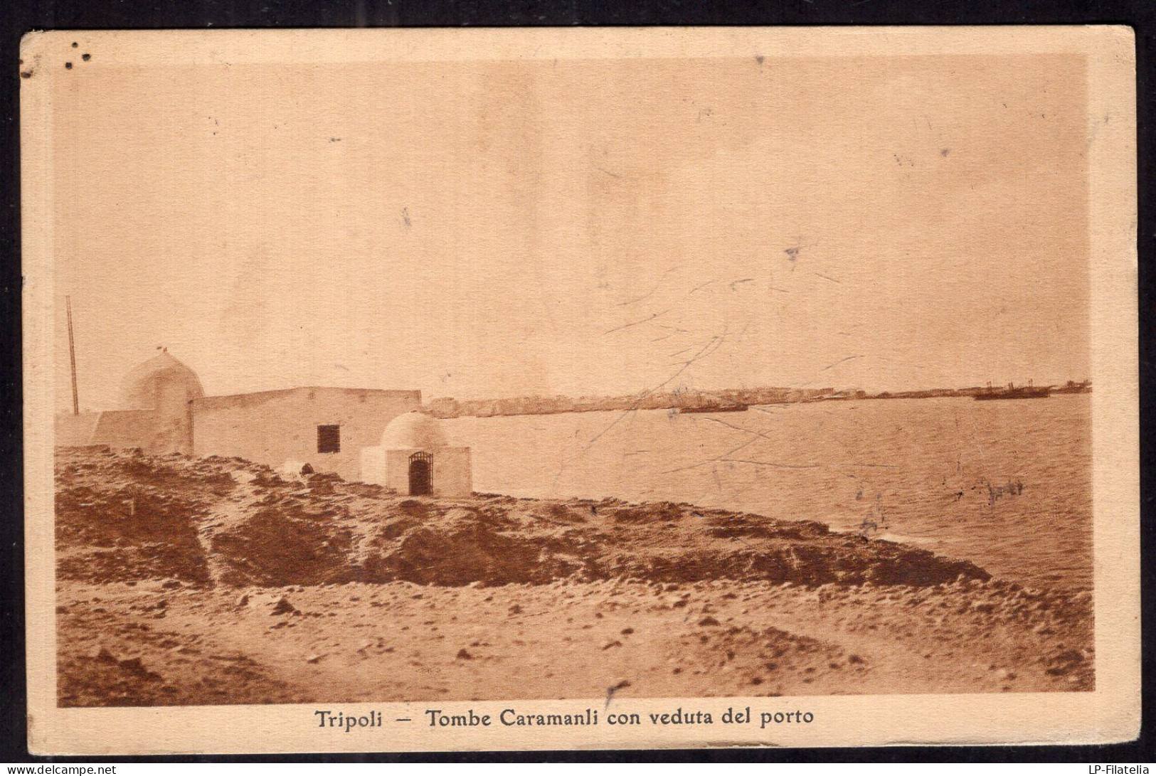 Libya - Tripoli - Tombe Caramanli Con Veduta Del Porto - Libia