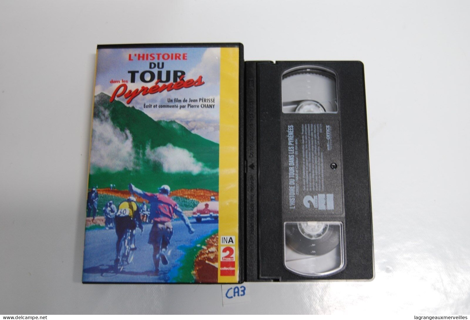 CA3 CASSETTE VIDEO VHS L'HISTOIRE DU TOUR DES PYRENEES - Documentari