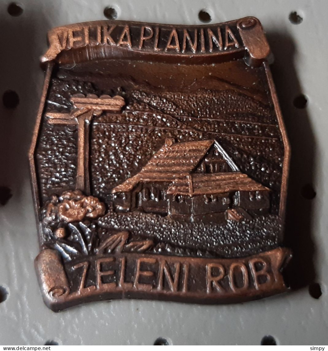 Velika Planina Mountain Lodge Ski Lift Skiing Alpinism,  Mountaineering Slovenia Pin - Alpinism, Mountaineering