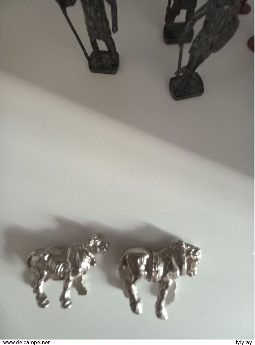 Figurines En Métal Divers Personnages - Tin Soldiers