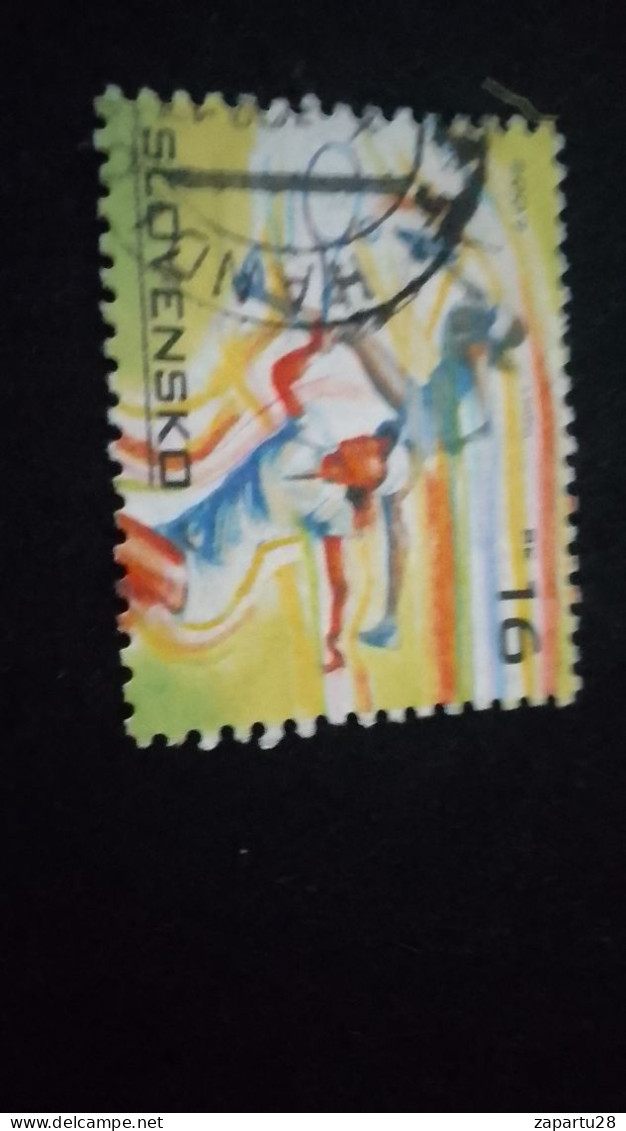 SLOVAKYA-    2000-10-      16    Sk      DAMGALI - Oblitérés